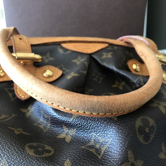 Authentic Louis Vuitton Tivoli GM - Picture 6 of 8